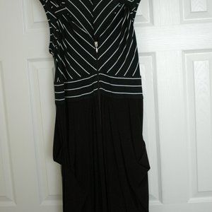 Joseph Ribkoff size 12 new with tag black and white sleeveless dress